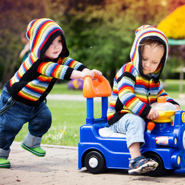 Peer relations: sibling relations